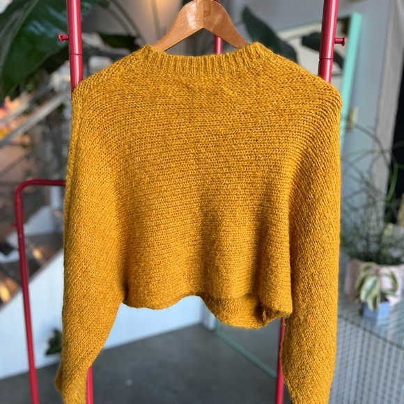 Wilfred Free Cropped Bat Wing Sweater - Picture 3 of 3